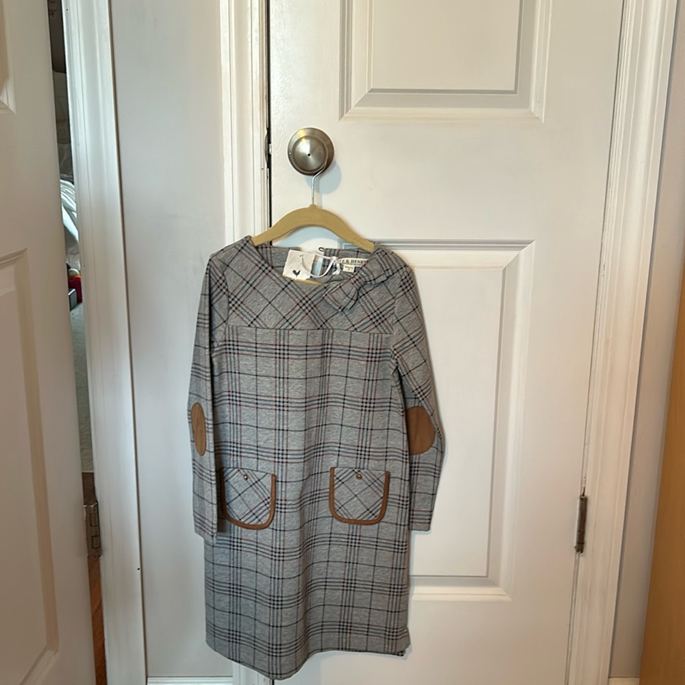 Girls dress